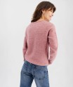 Pull col V avec finitions roulottées femme